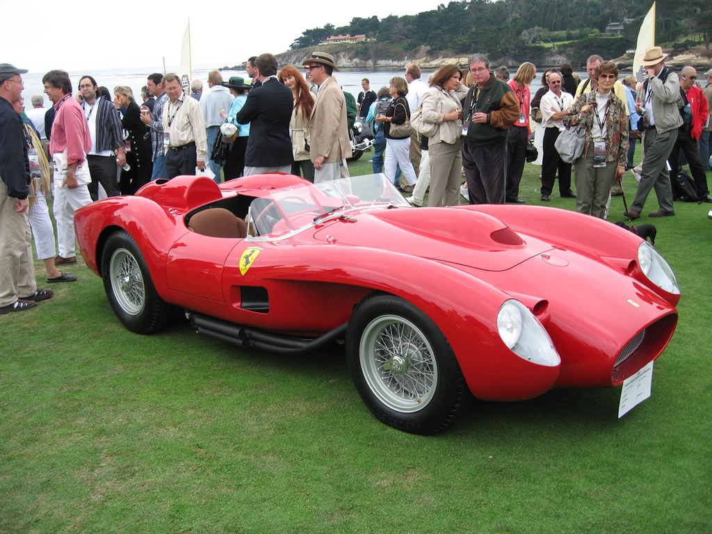 1957_Ferrari_250_Testa_Rossa_HR.