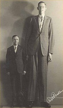 220px-Robert_Wadlow.