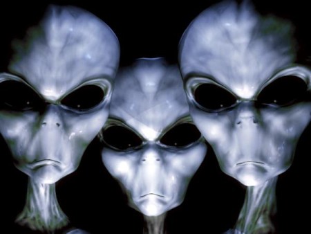 three-gray-aliens-e1434713582213.