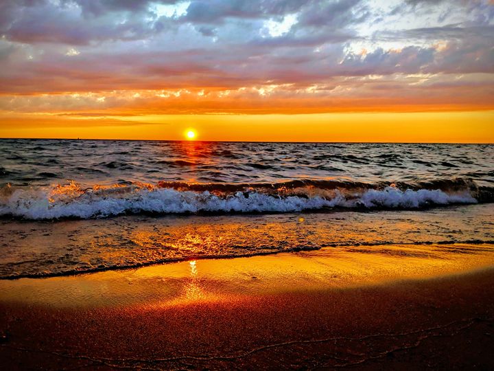 13jul2021JimRsuttonsunset.