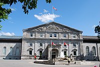 200px-Ottawa_-_Rideau_Hall.