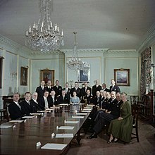 220px-Queen_Elizabeth_and_members_of_the_federal_government_of_Canada_in_Ottawa_1957-10-14.