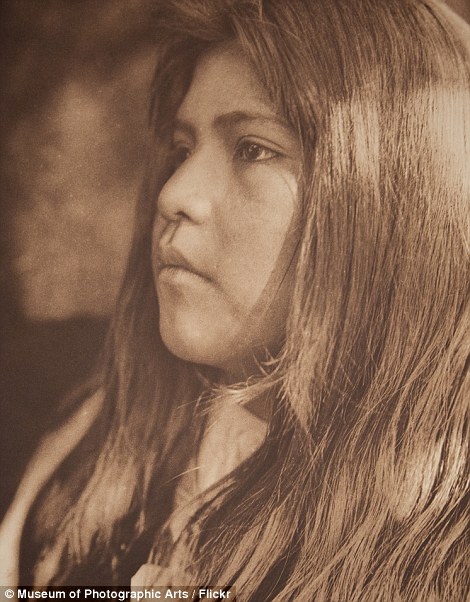 25C3B80D00000578-2957360-image-a-105_1424196380472.