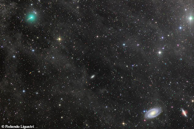 26540-8171245-The_green_Atlas_comet_can_be_seen_in_the_top_left_of_this_image_-a-6_1585649308470.