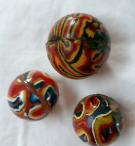 3redmarbles.