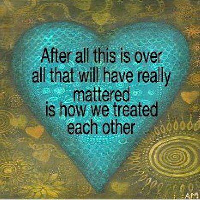 625635_253795568090594_1214765249_n.