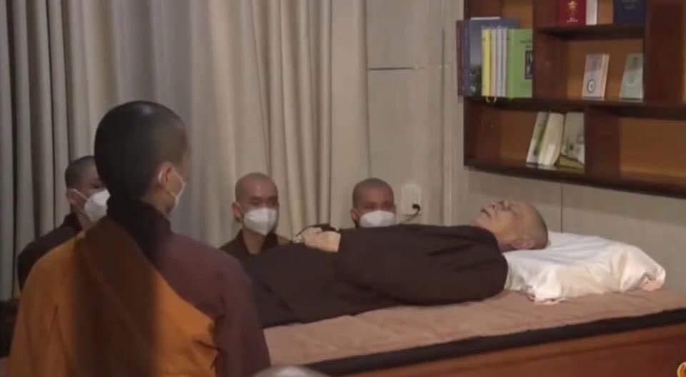 961_n.?_nc_cat=100&ccb=1-5&_nc_sid=730e14&_nc_ohc=opH9PBxzDDsAX8-by9I&_nc_ht=scontent.fykz2-1.