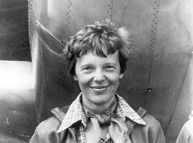 amelia-earhart-plane.