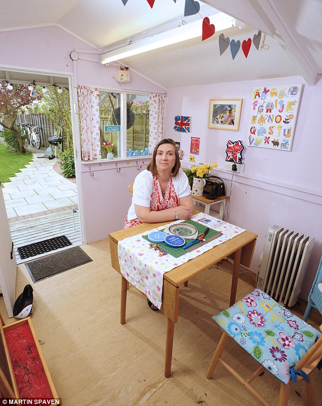 article-0-1CCD287400000578-405_634x799.