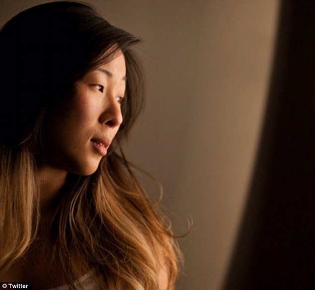 article-2240812-1647E62F000005DC-587_634x584.