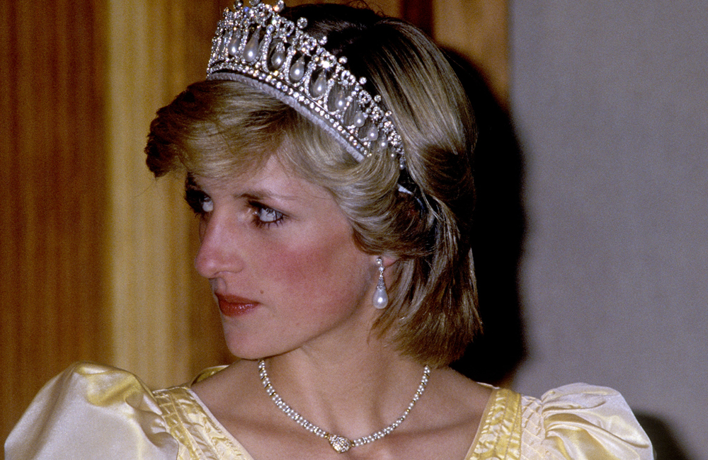 Article-Images-RoyalJewels-Heart-Shaped-Diamond-Necklace-Princess-Diana.