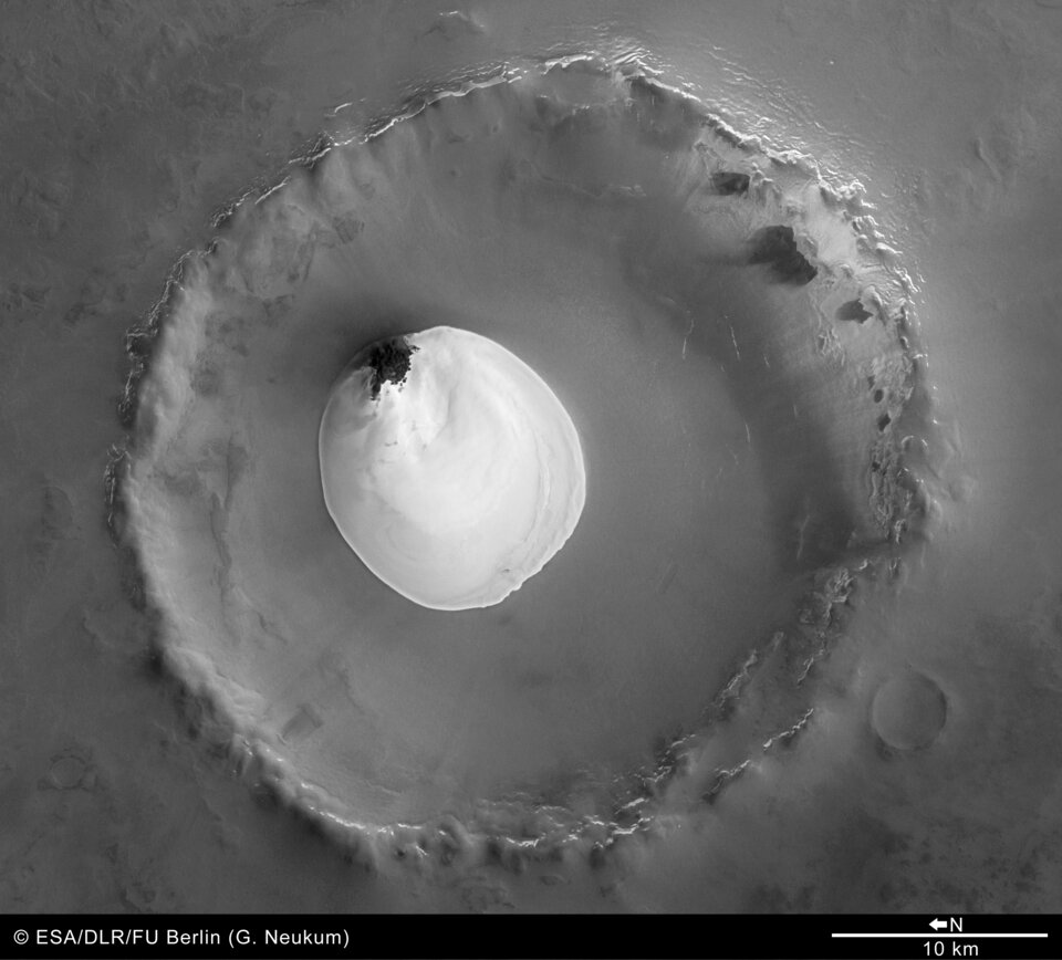 Black_and_white_view_of_crater_with_water_ice_article.