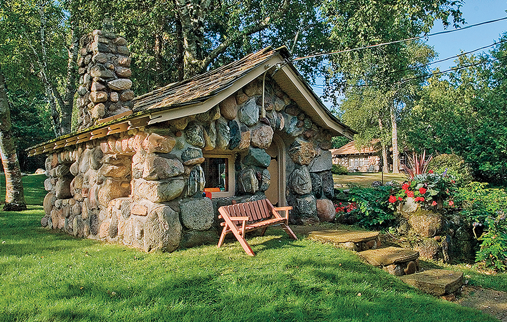 Boulder-Manor-Mushroom-House.