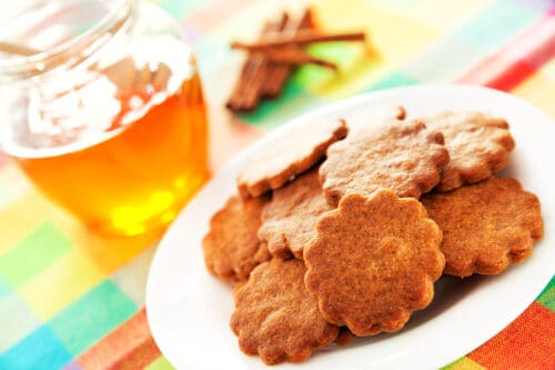 Ciasteczka-Miodowe-Polish-honey-cookies-500x333.