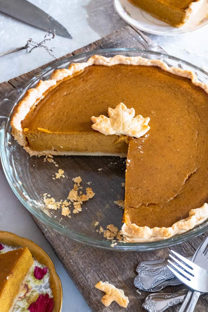 Cooked-Pumpkin-Pie-Lightroom-10-710x1065.