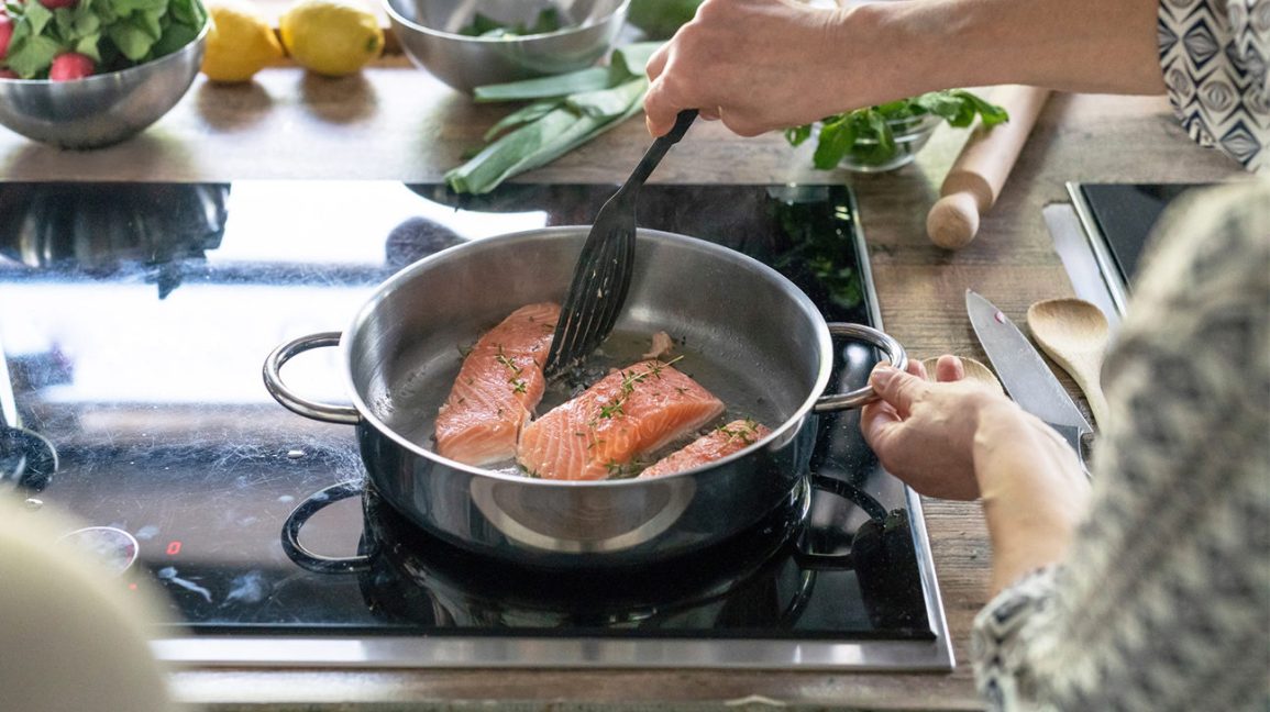 cooking-kitchen-salmon-1296x728-header-1296x728.