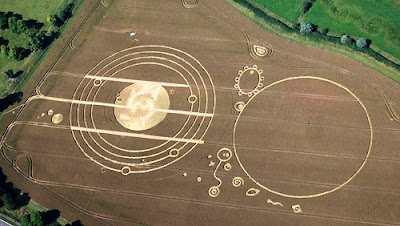 Crop+Circle+Avebury+Manor%282%29,+nr+Avebury,+Wiltshire.+Reported+22nd+July+2008.