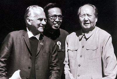 edgar-snow-mao-zedong-parade-1970-tp.