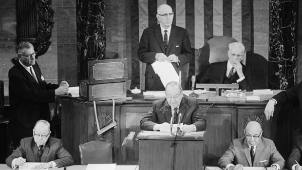 electoral-college-1969-gettyimages-515102974.