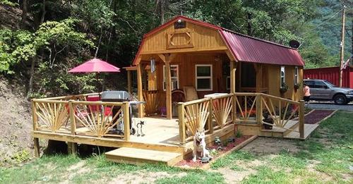 F%2Fwww.lotsofcabin.com%2Fwp-content%2Fuploads%2F2018%2F12%2FOld-Hickory-Sheds-Start-8-768x432-1.