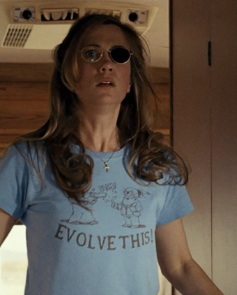 kristen-wiig-paul-evolve-this-shirt.