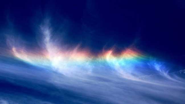 large-1464356432-1529-fire-rainbows-and-how-they-form.