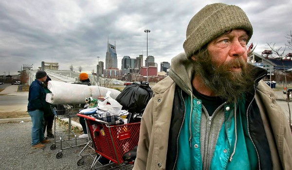 Man-in-american-poverty1-600x350.