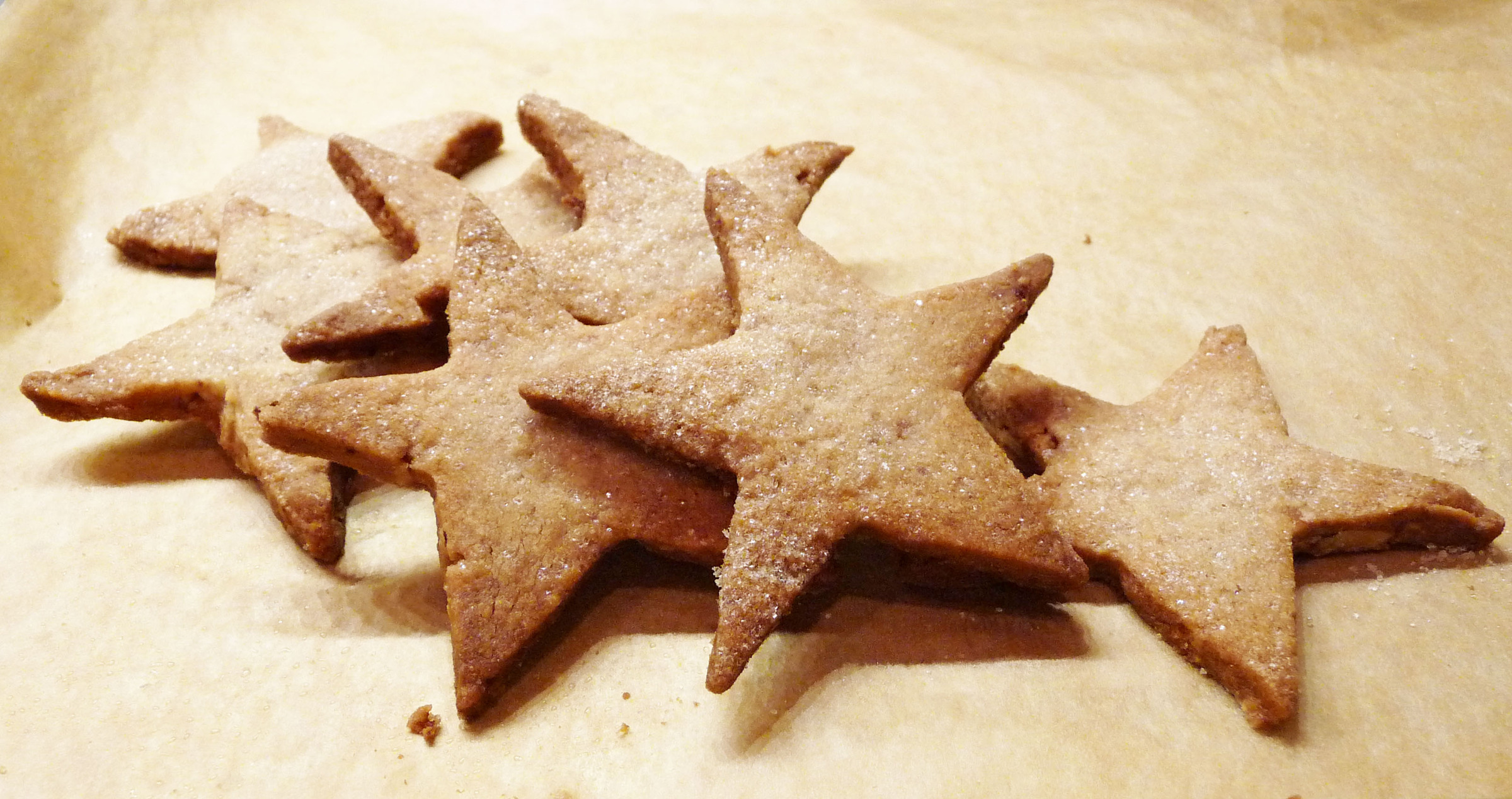maple-pecan-shortbread-stars.