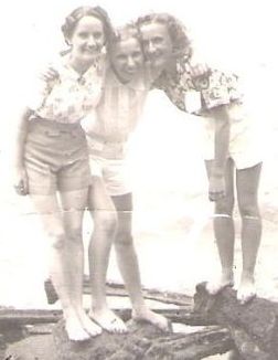 polysisters3-.1967.