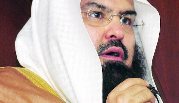 Sheikh-Dr.-Abdul-Rahman-Al-Sudais-Leading-imam3.