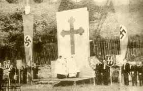 SS%20swastika%20cross%20Waffen%20Galicia.