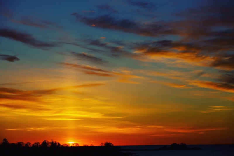 SusanOgan_SunPillar_MarbleheadMassachusetts_December30_2020.