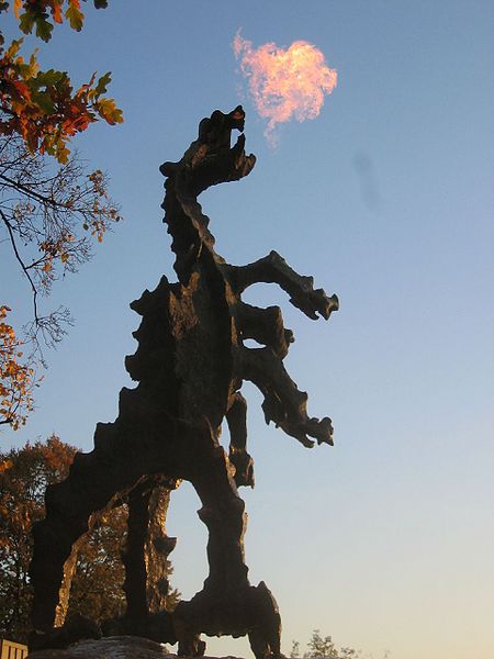 wawel-dragon.