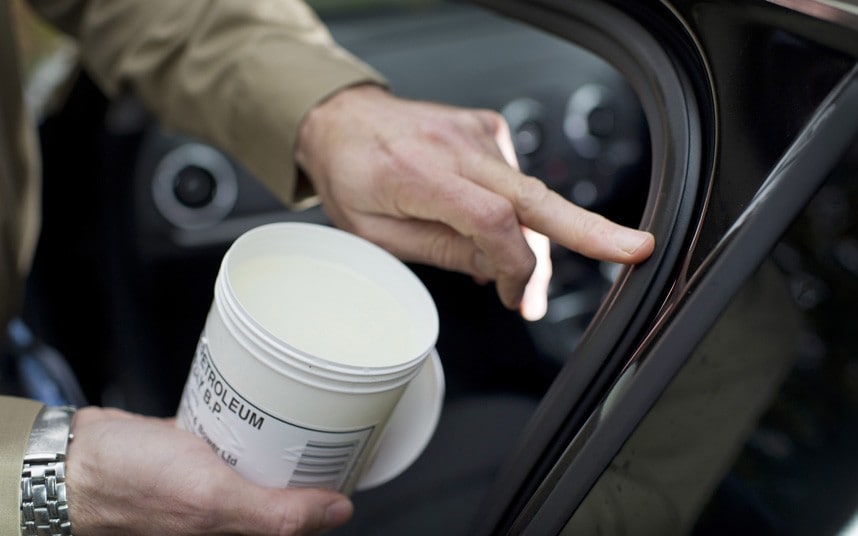 Winter-car-15_2400043k.