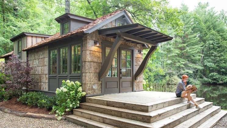 World-s-Most-Beautiful-Tiny-Cottage-Low-Country-28-1.